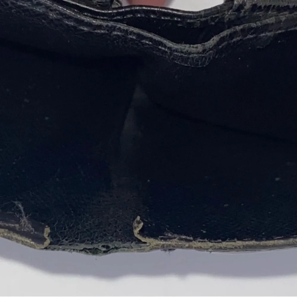 Louis Vuitton Marco Wallet - Picture 10 of 13